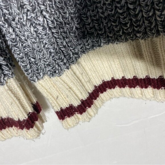SOLD-DKR Cottage Collection Grey Cream Red Knit Crew Neck Cabin Sweater M - Picture 8 of 15